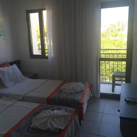 Cemre ホテル トゥルグトレイス