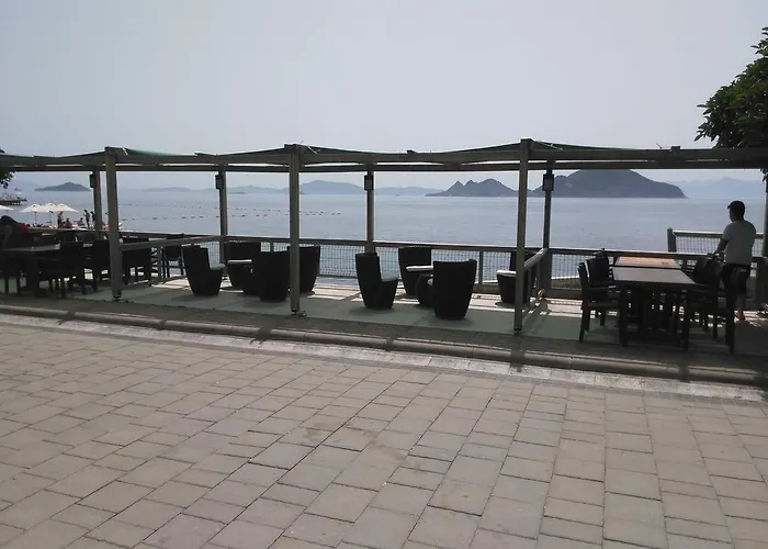 Hotel Cemre Turgutreis