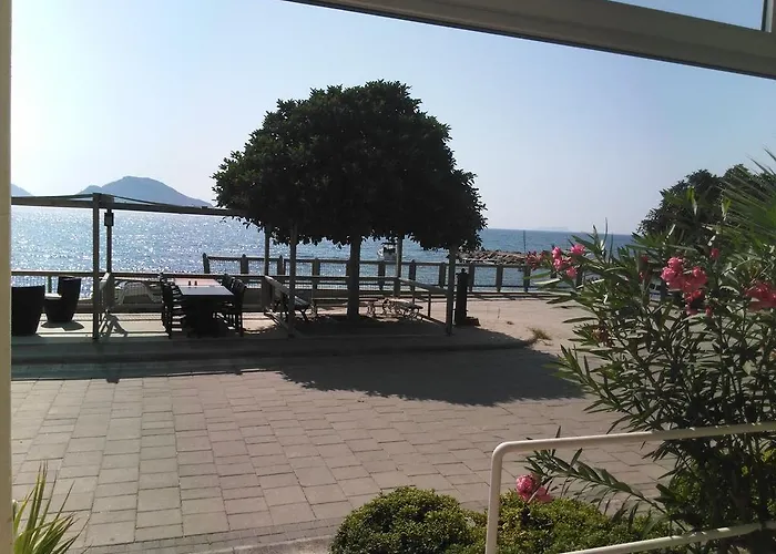 Hotel Cemre Turgutreis